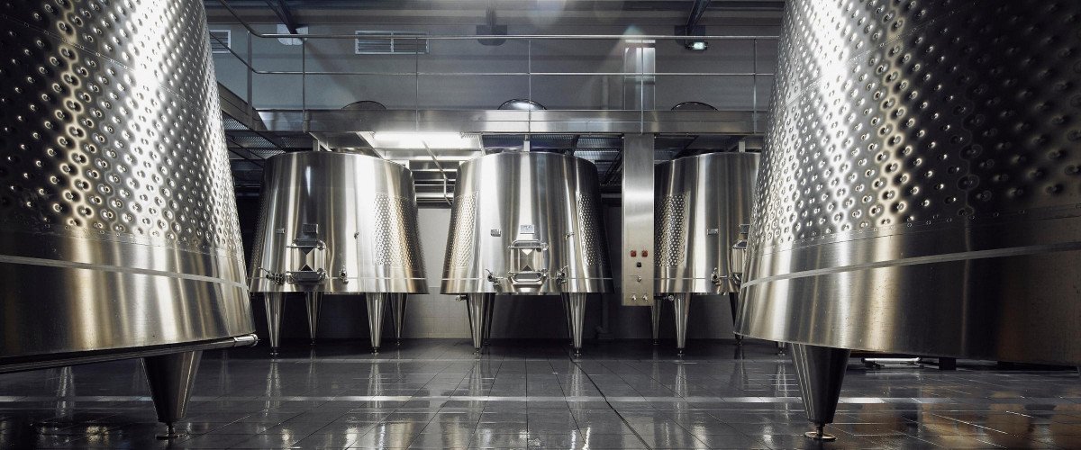 Stainless steel tronconic vats at Château de Pez 